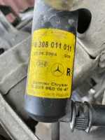 Mercedes-Benz C W203 Jäähdyttimen kehyksen suojapaneeli A0005840426