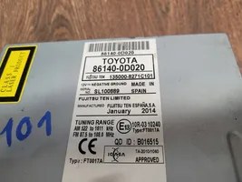 Toyota Yaris Panel / Radioodtwarzacz CD/DVD/GPS 