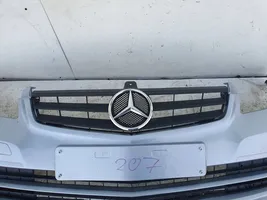 Mercedes-Benz A W169 Zderzak przedni 