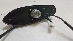 Toyota Auris E180 Antenos stiprintuvas V310838C