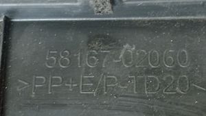 Toyota Auris E180 Alustakaukalon verhoilu 5816702060