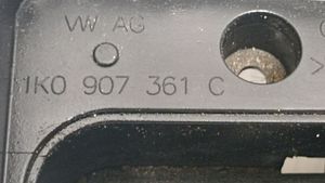 Volkswagen Golf VI Sulakerasian kansi 1K0907361C
