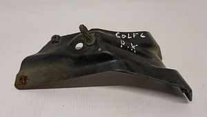 Volkswagen Golf VI Supporto di montaggio del parafango 5K6821135A