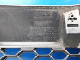 Toyota Corolla Verso E121 Griglia anteriore 531110f0208679064020