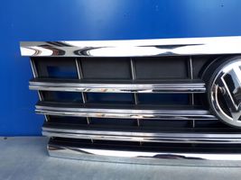 Volkswagen Touareg III Grotelės priekinės 760853651L