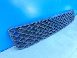 Mazda MPV II LW Grille inférieure de pare-chocs avant LC62501T1