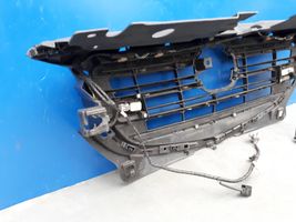 Mazda CX-3 Maskownica / Grill / Atrapa górna chłodnicy DL8W50712