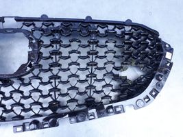 Mazda CX-30 Grille calandre supérieure de pare-chocs avant DFR750711