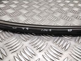 Volkswagen Transporter - Caravelle T5 Engine compartment rubber 