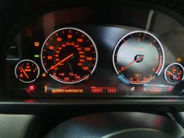 BMW 5 F10 F11 Compteur de vitesse tableau de bord 6802332