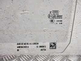 Audi Q7 4M Szyba drzwi tylnych 4M0845025A