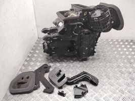 Volvo V70 Salono oro mazgo plastikinis korpusas P31418278