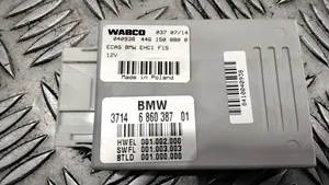 BMW X5 F15 Sterownik / Moduł tylnego zawieszenia pneumatycznego 6860387