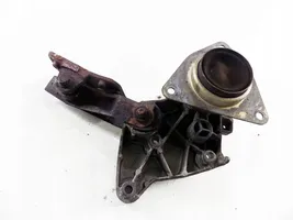 Renault Avantime Engine mounting bracket 