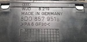 Audi A4 S4 B5 8D Cendrier 8D0857951B