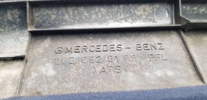 Mercedes-Benz C W202 A-pilarin verhoilu 2026920189