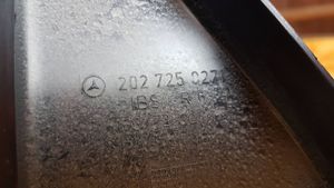 Mercedes-Benz C W202 Etuoven lasin muotolista 2027250271