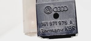 Volkswagen PASSAT B4 Autres faisceaux de câbles 161971975A