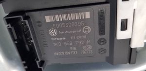 Volkswagen Golf V Elektryczny podnośnik szyby drzwi przednich 1K0959792M