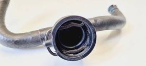 Volkswagen PASSAT B6 Tuyau d'alimentation conduite de carburant 03G130308N