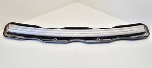 Mercedes-Benz E W210 Grille calandre de capot A2108800705