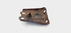 Mercedes-Benz C W203 Supporto di montaggio del motore (usato) A6110981629