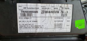 Mercedes-Benz SLC R172 Boczki / Poszycie drzwi przednich A1727200263