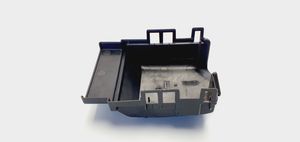 Opel Zafira C Fuse box cover 525230582