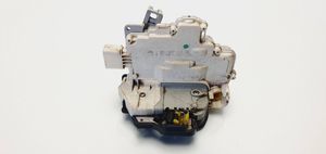 Audi A4 S4 B7 8E 8H Etuoven lukko 8E1837015AB