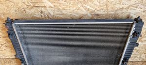 Volkswagen PASSAT B5.5 Radiateur de refroidissement 8D0121100