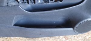 Opel Corsa D Rivestimento del pannello della portiera anteriore 13232890