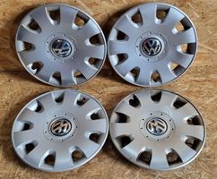 Volkswagen PASSAT B5.5 R15 wheel hub/cap/trim 1T0601147