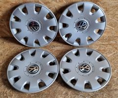 Volkswagen PASSAT B5.5 R15 wheel hub/cap/trim 1T0601147