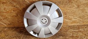 Audi A4 S4 B7 8E 8H R16 wheel hub/cap/trim 8V0601147C