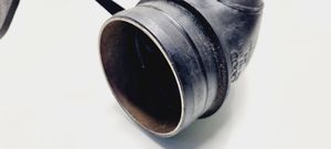 Volkswagen PASSAT B5 Tube d'admission d'air 058133356D