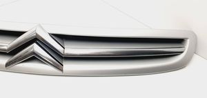 Citroen Xsara Picasso Grille de calandre avant 9650059677