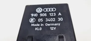 Audi 80 90 S2 B4 Inne przekaźniki 1H0906123A