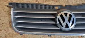 Volkswagen PASSAT B5.5 Grille calandre supérieure de pare-chocs avant 3B0853651L
