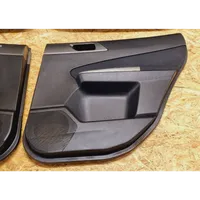 Subaru Forester SH Set di rivestimento del pannello della portiera 94223SC060