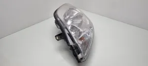 Nissan Primastar Lampa przednia 8200701354