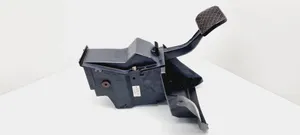 Mercedes-Benz C W203 Pedal de freno A2032900401