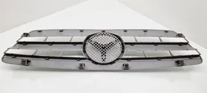 Mercedes-Benz C W203 Grille de calandre avant 239550