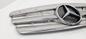 Mercedes-Benz C W203 Grille de calandre avant 239550