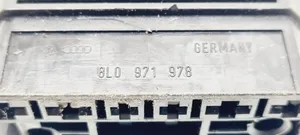 Skoda Octavia Mk1 (1U) Citi elektroinstalācijas vadi 8L0971978
