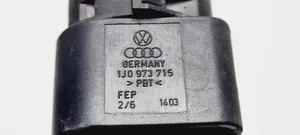 Volkswagen Golf V Inna wiązka przewodów / kabli 1J0973715