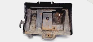 Opel Zafira A Boîte de batterie 24449812