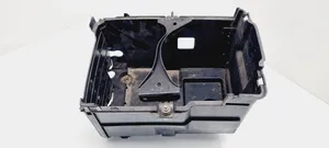 Mazda 3 I Support boîte de batterie BP4K56040