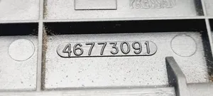Fiat Doblo Lastausoven sisäkahva 46773091