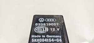 Audi 80 90 B3 Muu rele 813919082