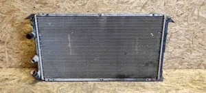 Renault Master II Radiateur de refroidissement 39519010